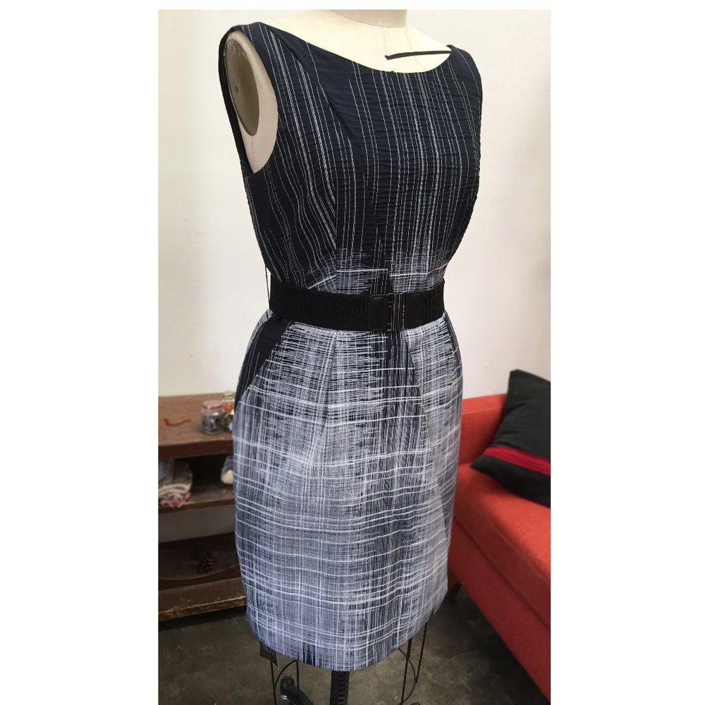 NWT CARACTERE Shift Dress. - 12 - Italy